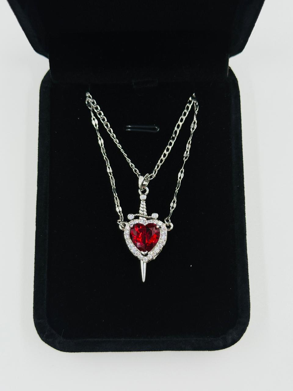 COLLAR CORAZON Y ESPADA DUO PAREJA (2x1)❤️⚔️